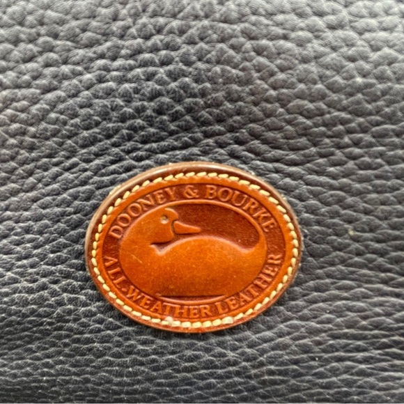 Vintage Dooney and Bourke Dillen Bowling Handbag- pebble leather - Picture 3 of 10